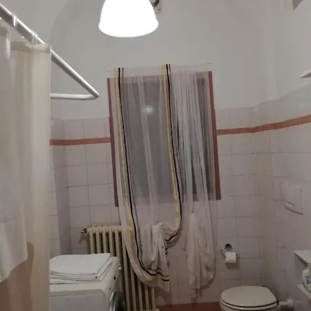 Smeraldo Airport Bed & Breakfast