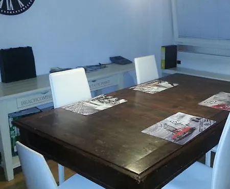 فندق مبيت وإفطار Smeraldo Airport 3*